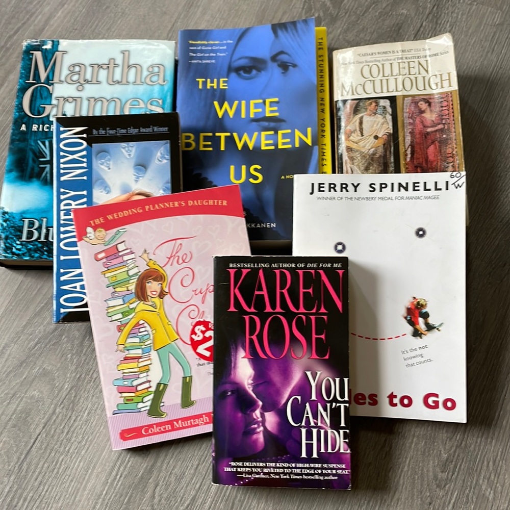 Bundle of books!